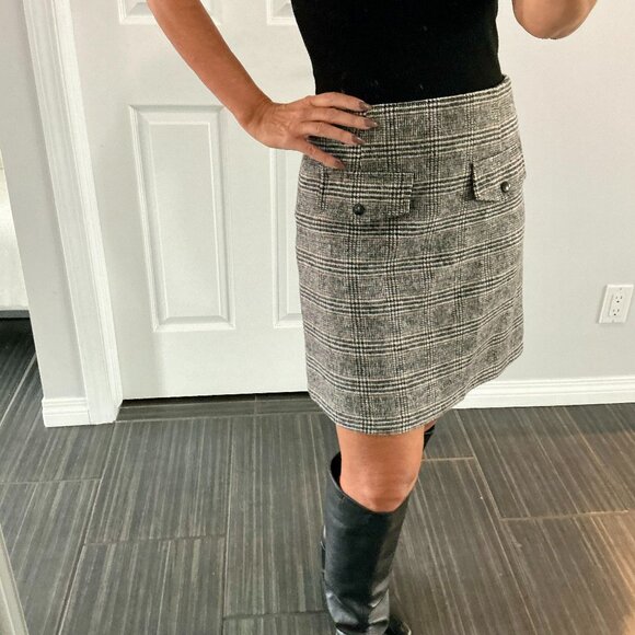 Lili Sidonio By Molly Bracken tweed mini skirt size small - Picture 8 of 10